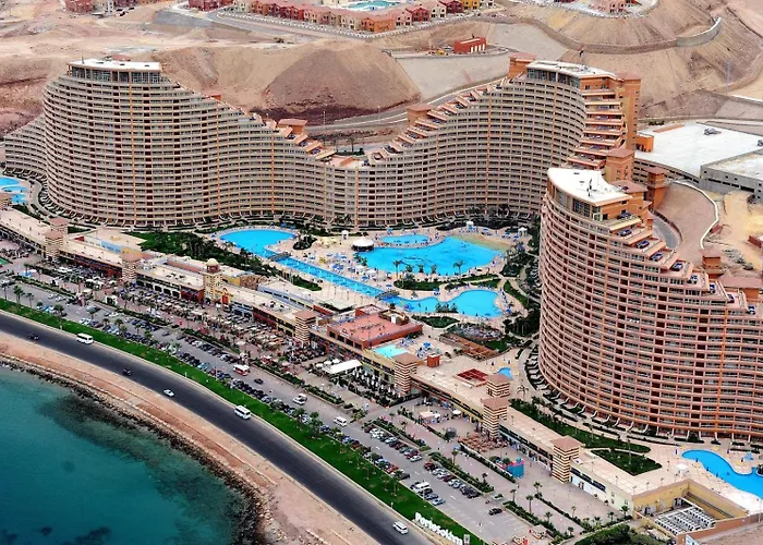 Porto Sokhna Majestic منتجع عين السخنة